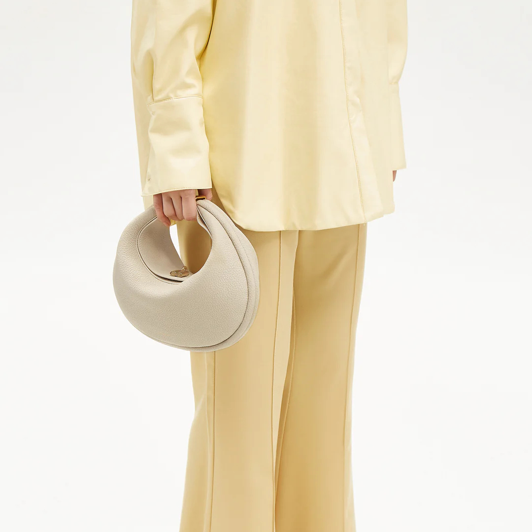Luxe Borsa Crescent Moon Bag